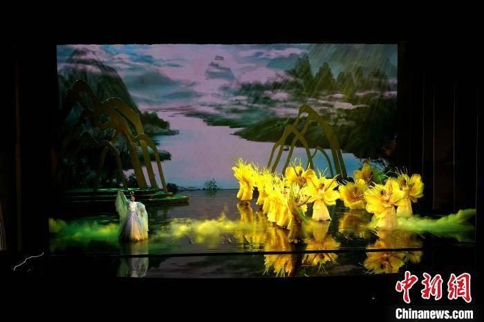 美国如今的社会状况究竟什么样子？游戏画面